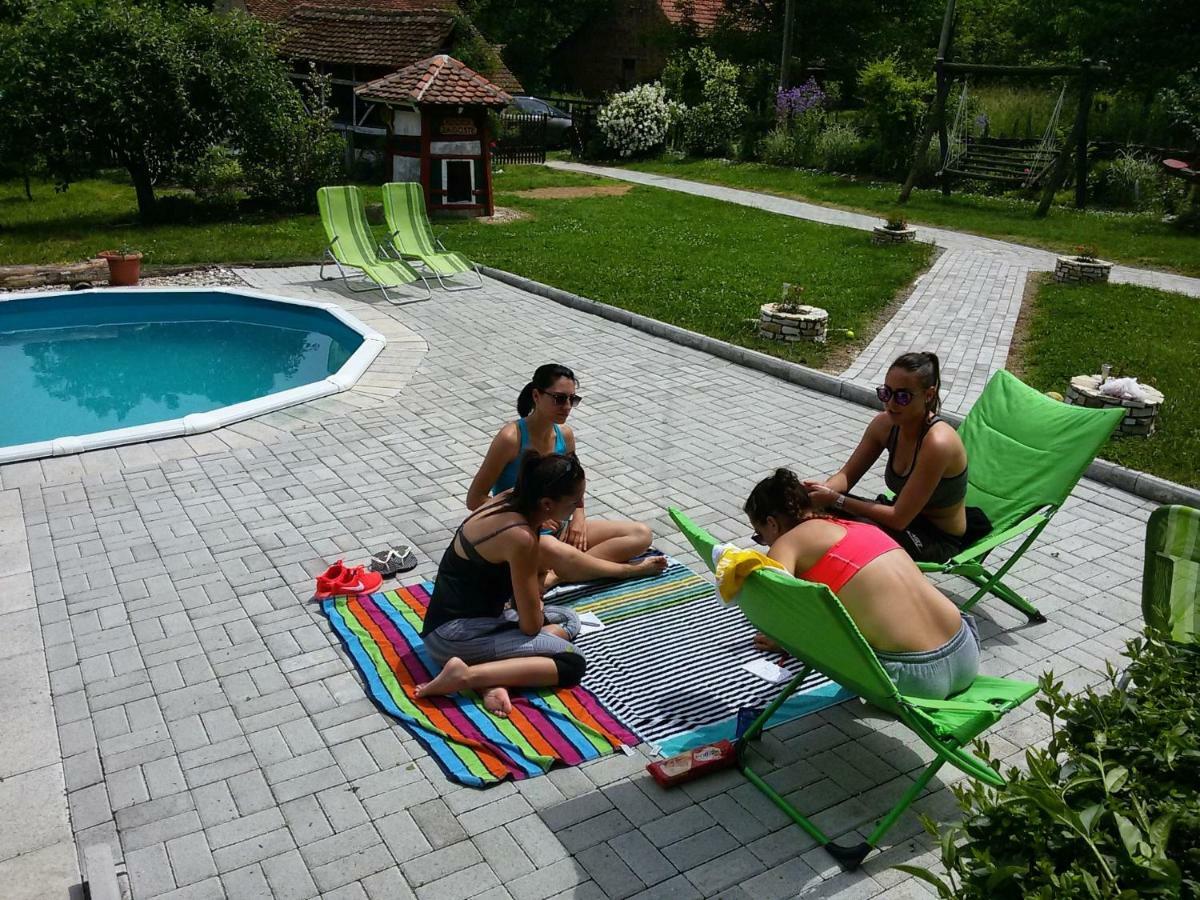 Гостьовий будинок Country House Lozanjska Terasa Екстер'єр фото